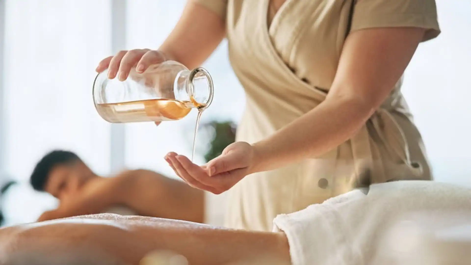 What Are the Benefits of Body Massage Oil