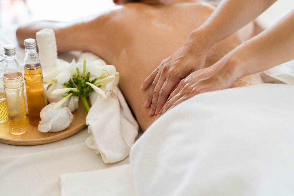 Aroma Thai Massage (2)