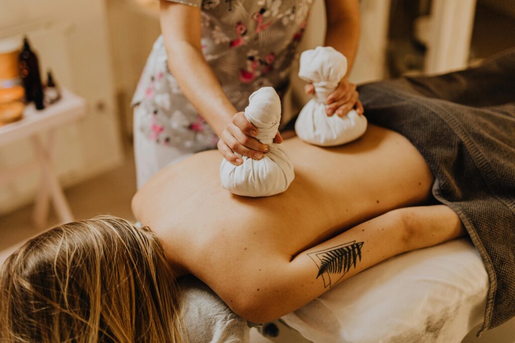 Thai Traditional Massage (3)